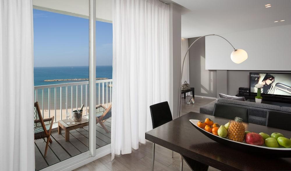 Sea Executive 4*